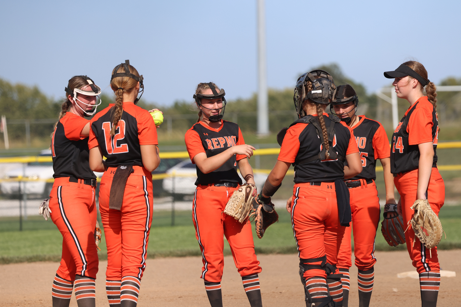 Lady Tigers Finish 4th at Springfield Invitational