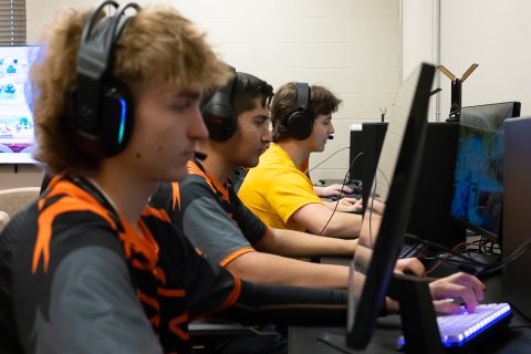 Valorant Virtuosos: Republic High Gamers Set Sights on Esports State Title