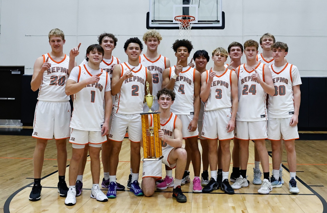 Republic Edges Central in Tournament Championship Classic