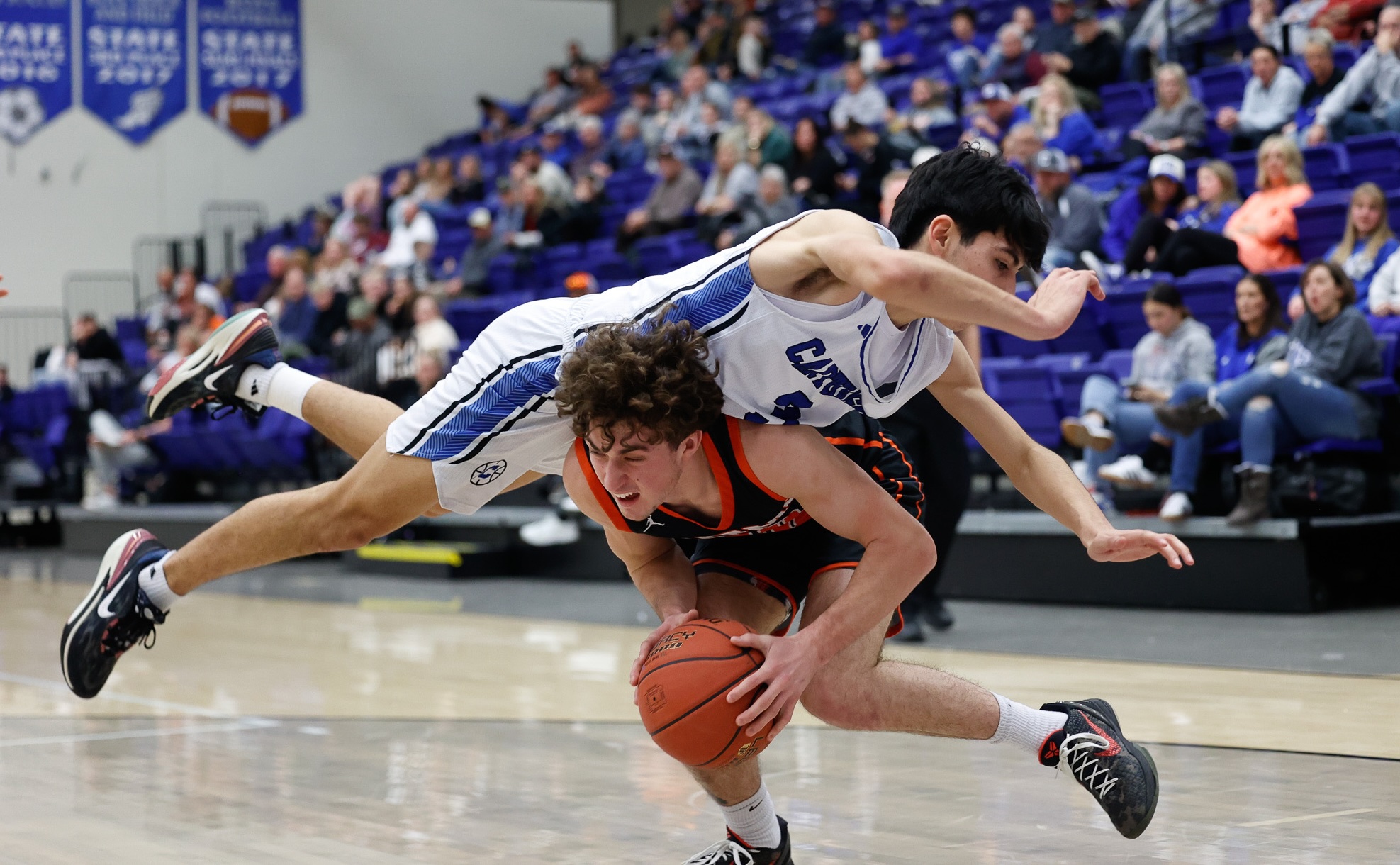 Hagewood, Uhl Carry Tigers to Win #20