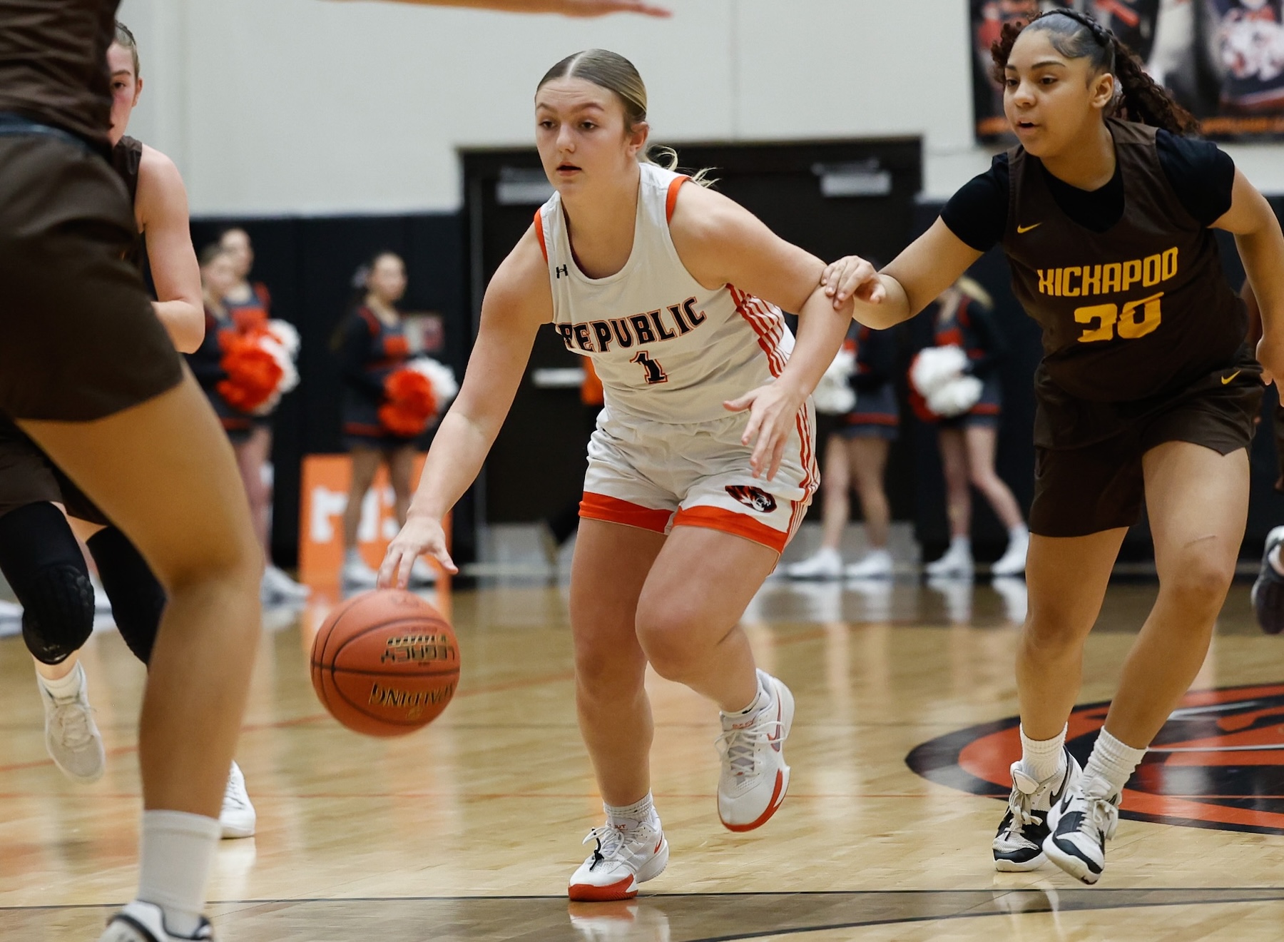 Kickapoo Holds Off Republic’s Second-Half Push