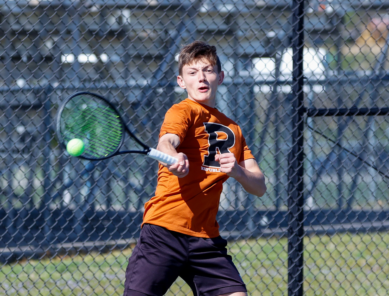 Tiger Tennis Sweeps Final Two Duals