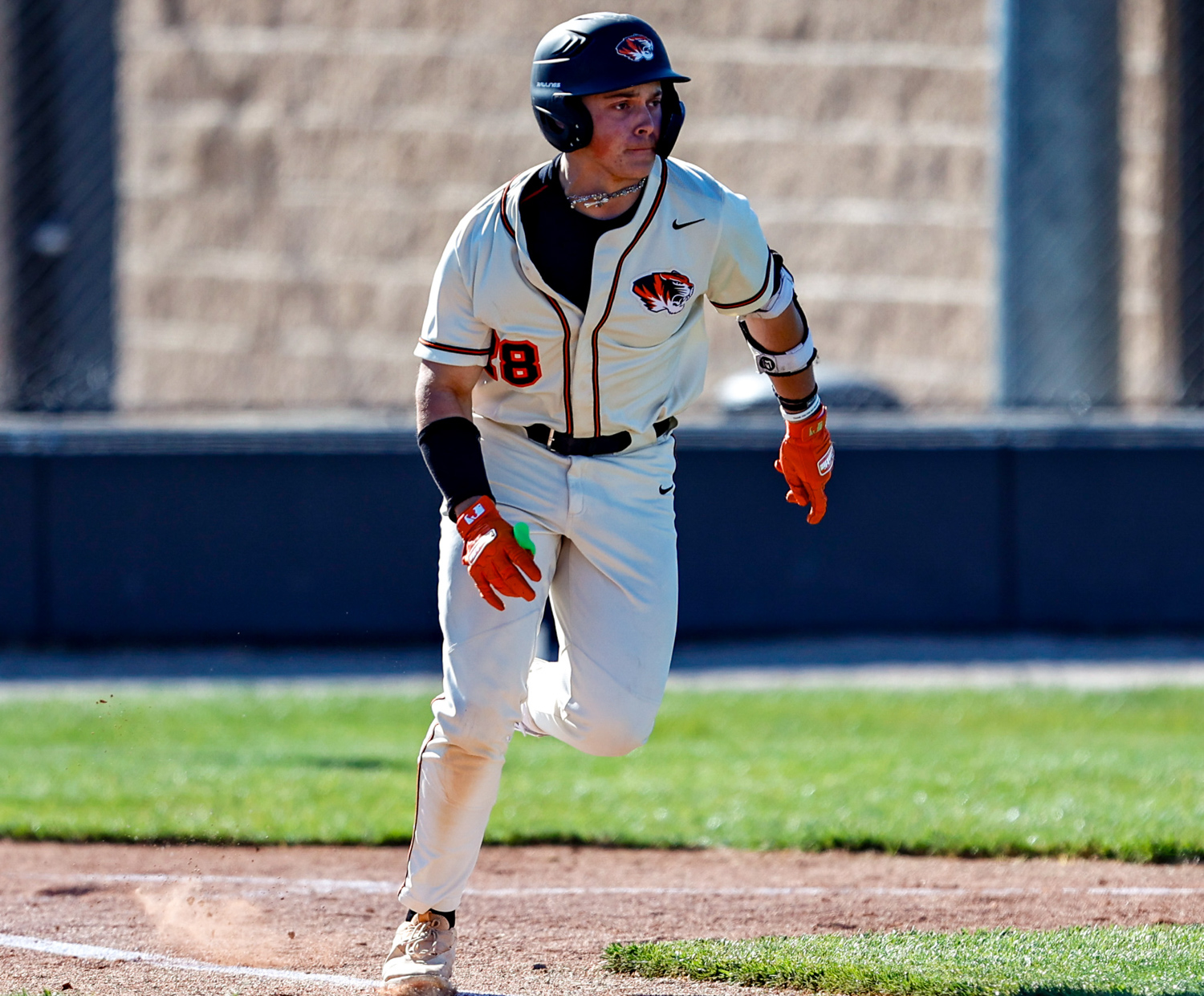 Summit Strikes Early, Downs Republic