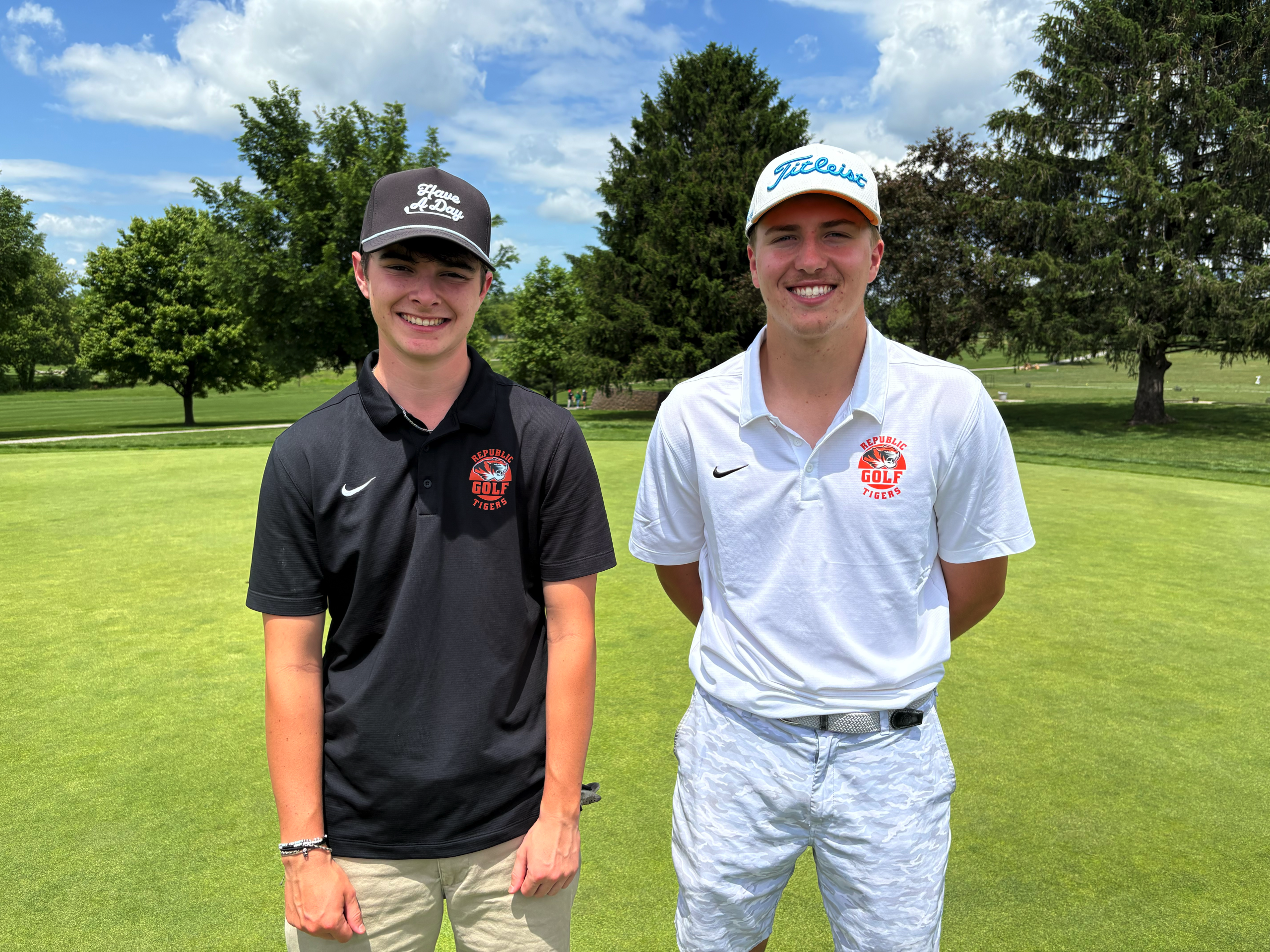 Tiger Duo Qualifies for State Golf Tournament