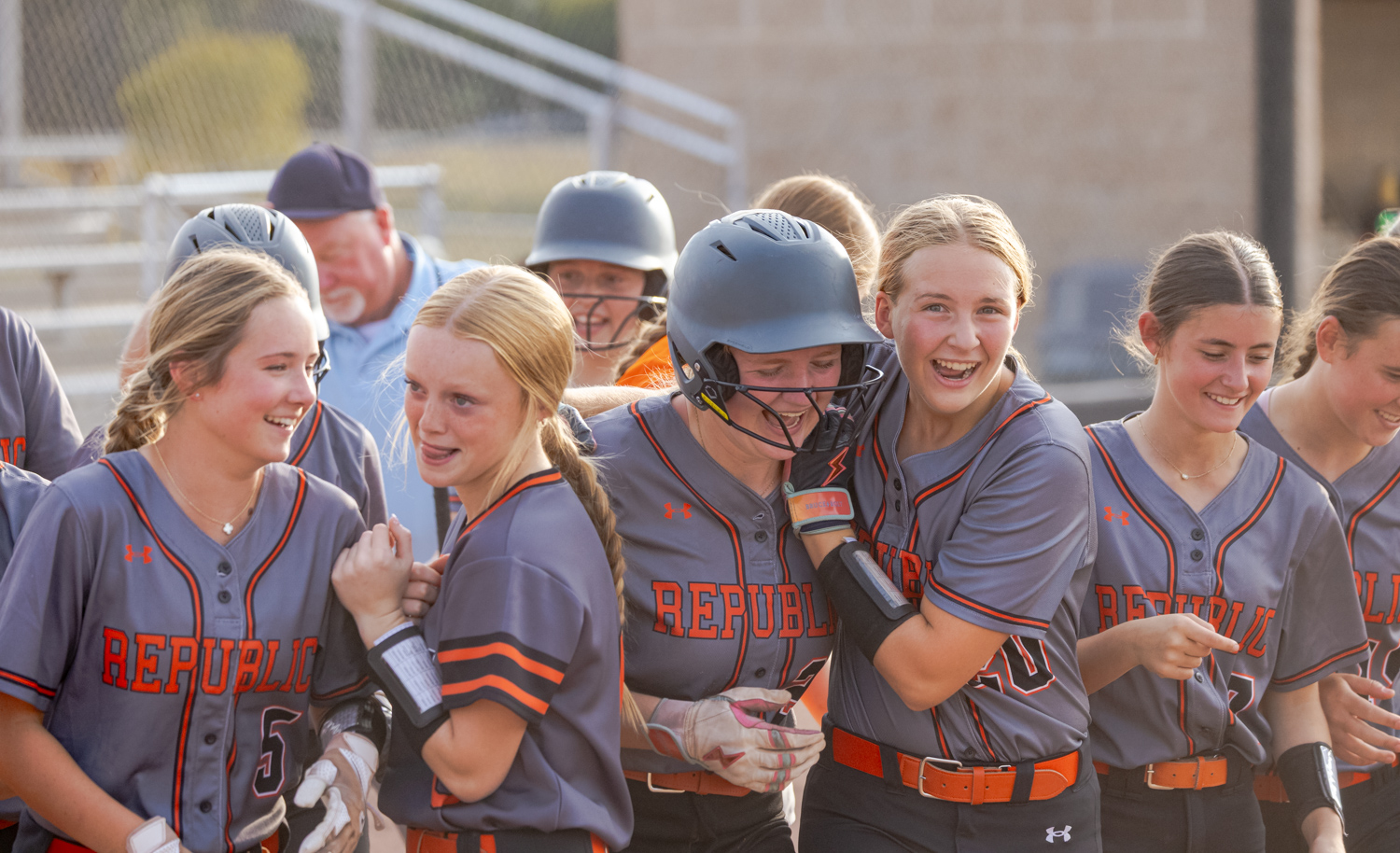 Photos: JV Softball vs Branson
