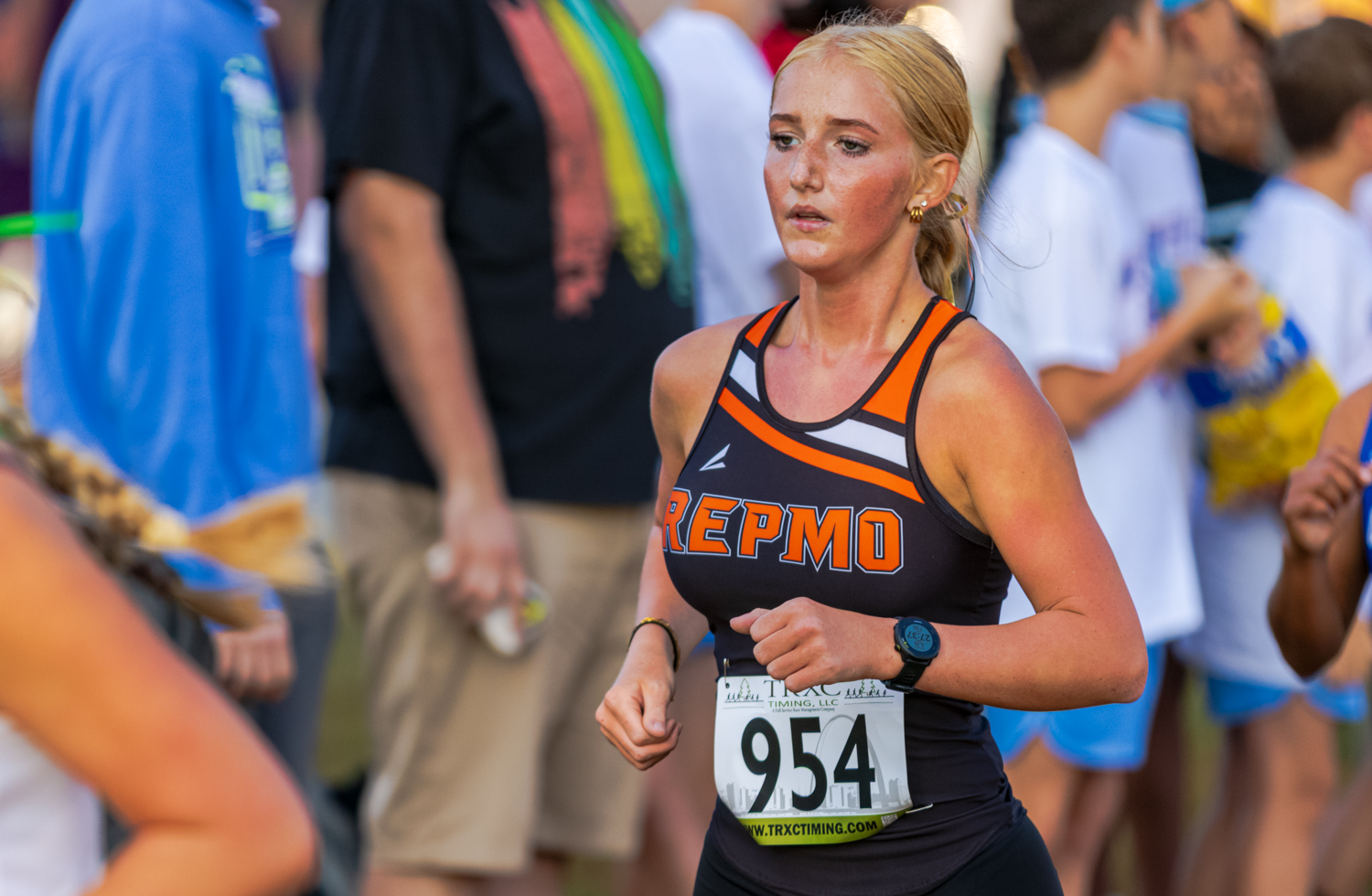 Cross Country Opens Season in Bolivar (Photos)