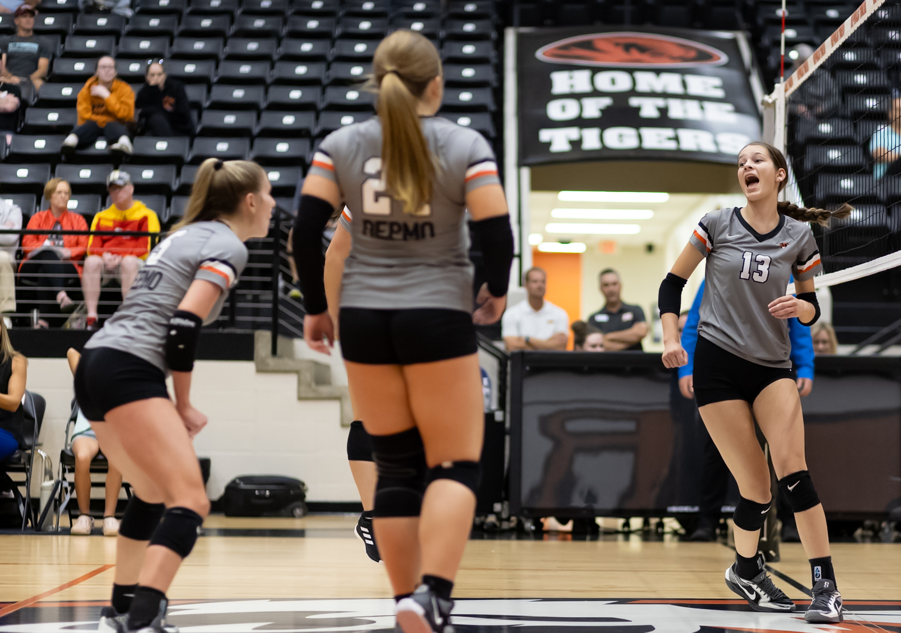 Republic Volleyball Wins Fifth  Straight