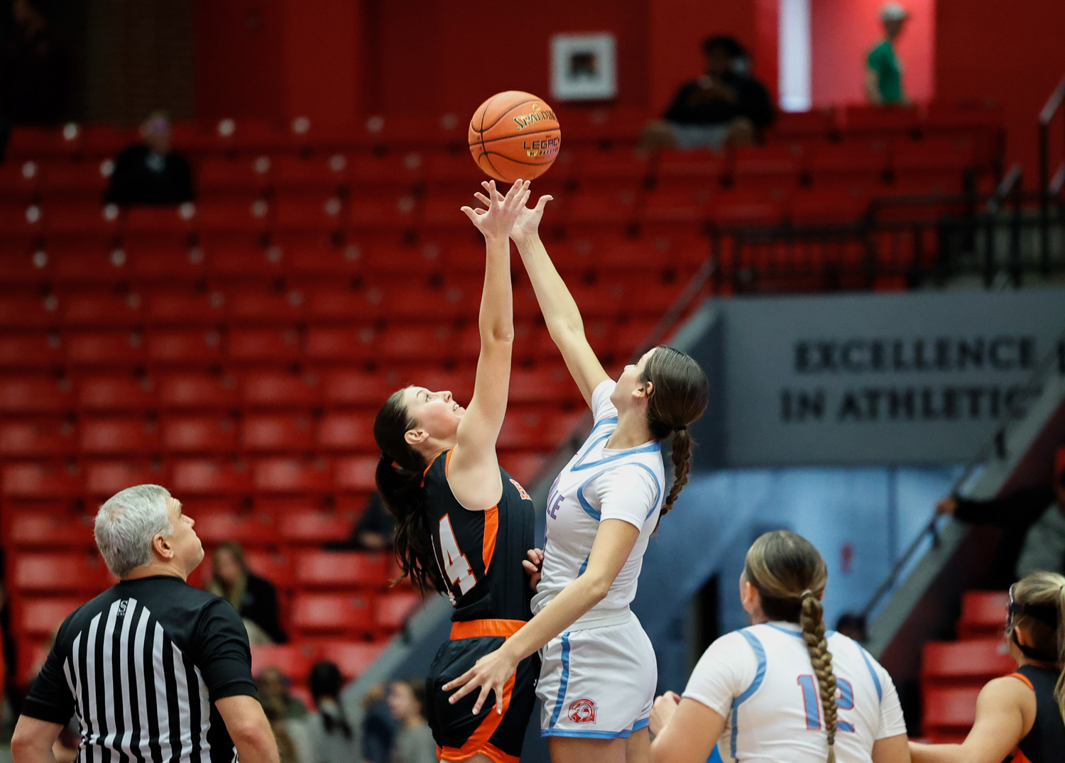 Photos: Varsity Girls Basketball vs Glendale