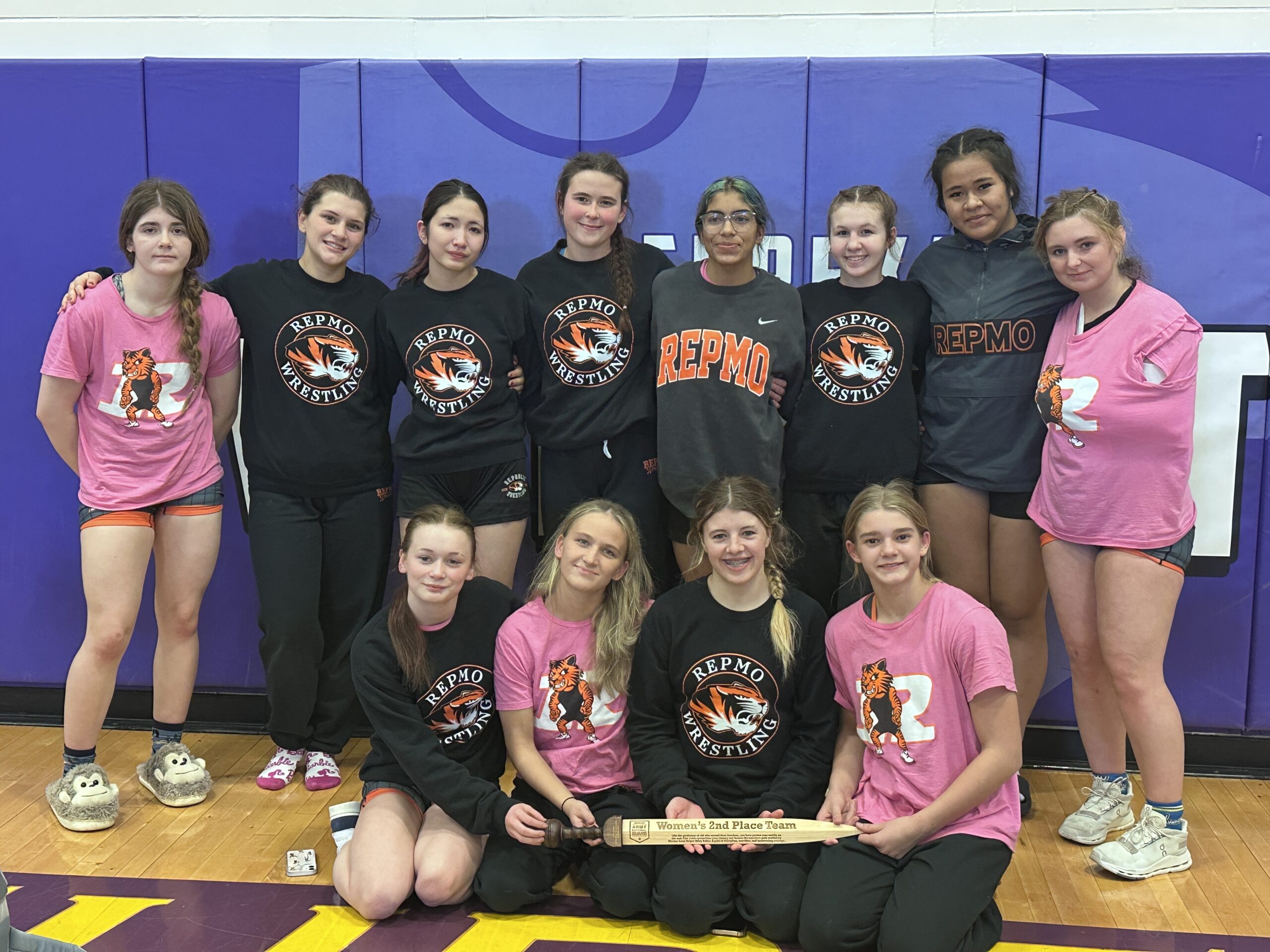Lady Tigers Finish 2nd at Eureka; Boys Place 4th