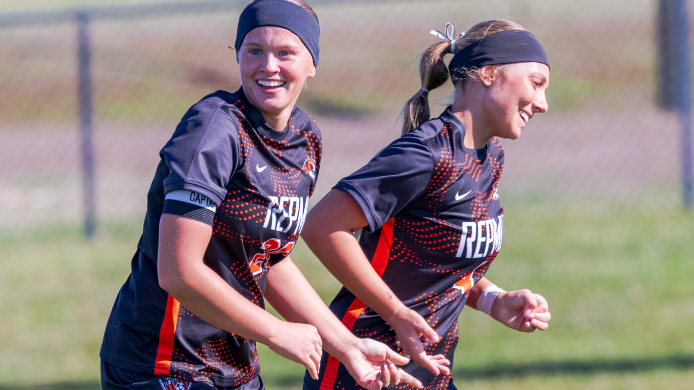 Republic Girls Soccer Looks to Break Through