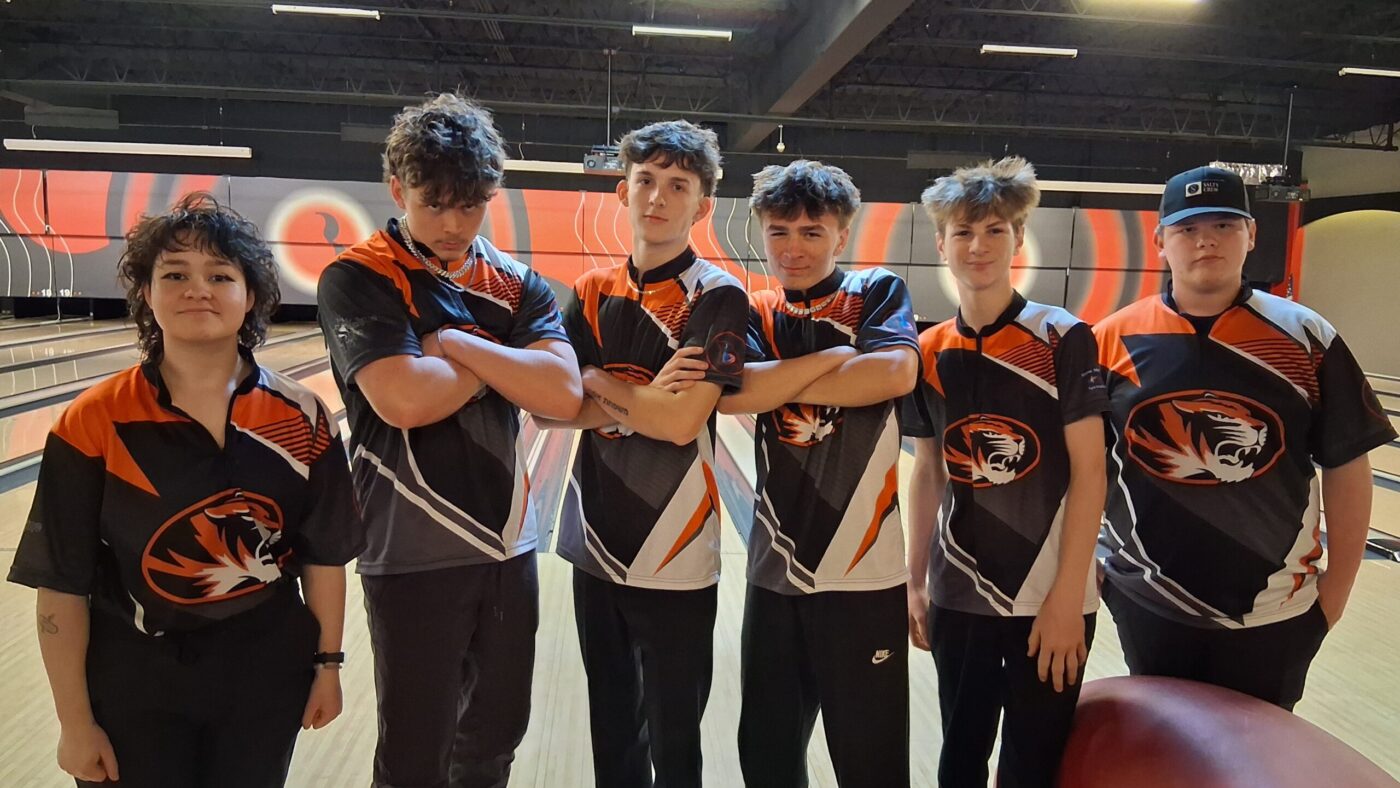 Off the Field: Bowling Team Qualifies for State