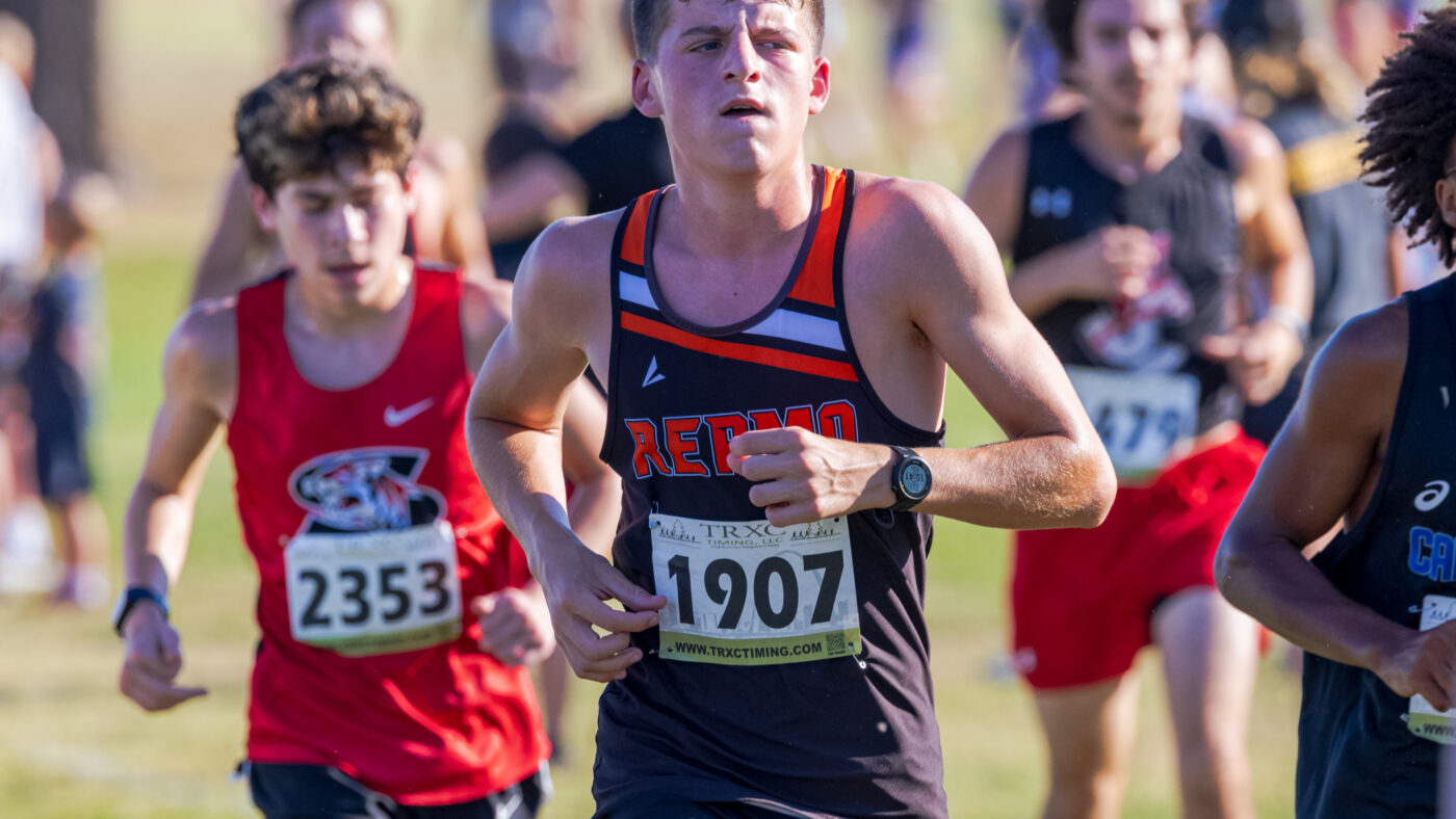 Johns, Riffe Lead Republic at Richard Clark Invitational